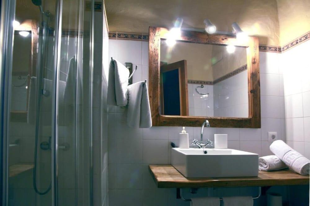 Son Guardiola Hotel 3*